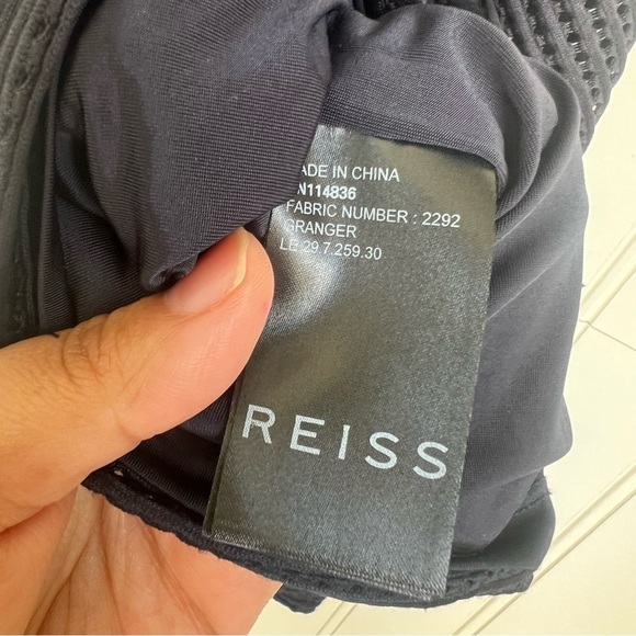 Reiss Size 6 Navy Blue Textured Mesh Cap Sleep Sheath Granger Dress - Picture 6 of 7
